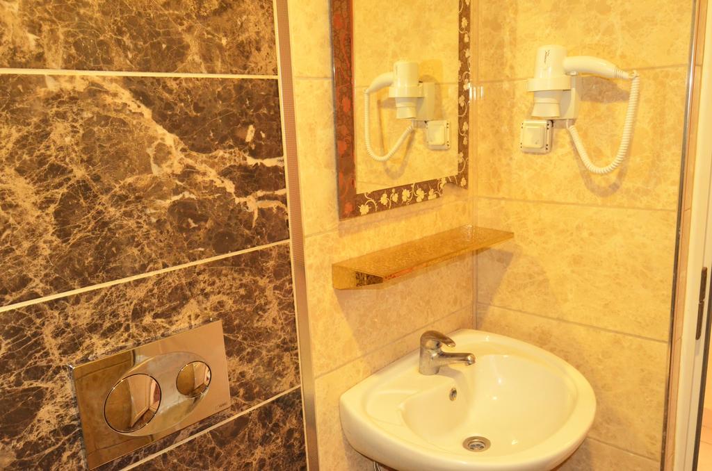 Hotel Yonca Стамбул Экстерьер фото